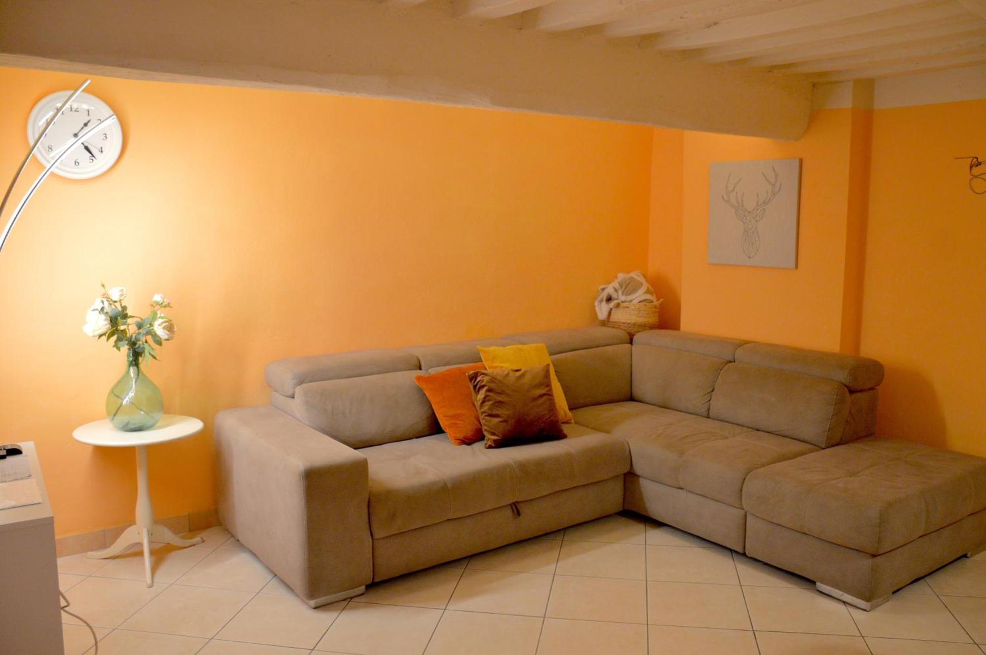 Piazza Napoleone Sweet Apartment لوكا المظهر الخارجي الصورة