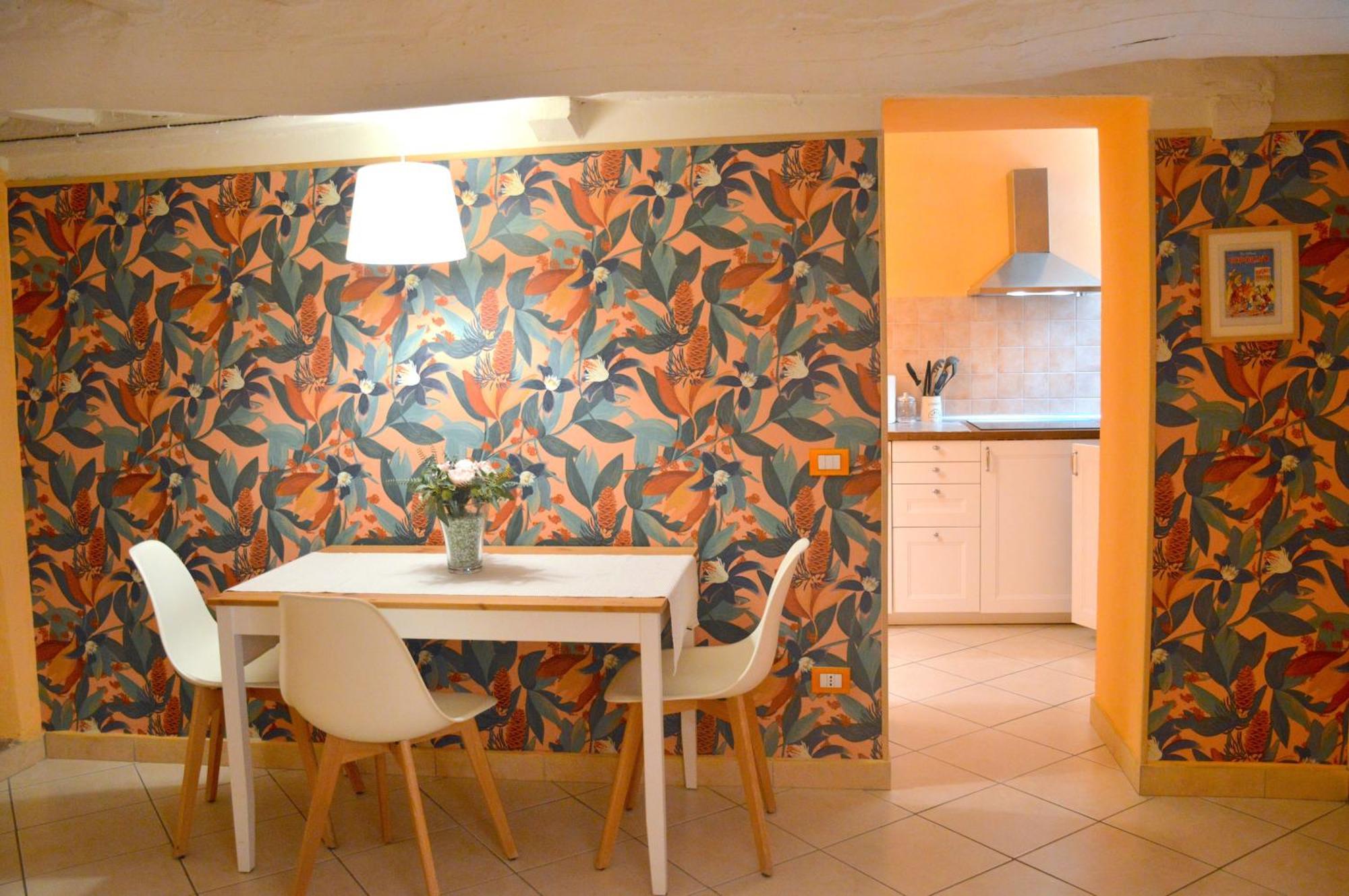Piazza Napoleone Sweet Apartment لوكا المظهر الخارجي الصورة